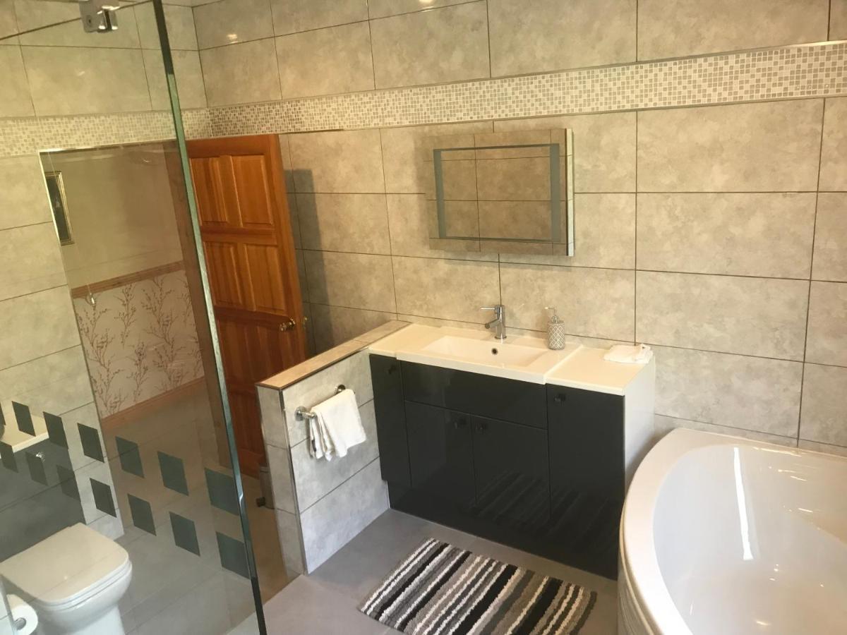 Heulwen Guest House Долгелай Екстериор снимка